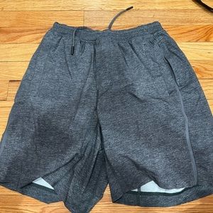 Mens LuLulemon 9 inch shorts pace breaker shorts grey
